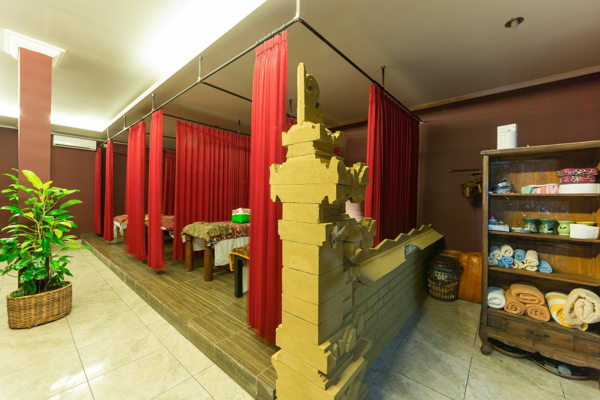 Bening House And Spa Seminyak  Bagian luar foto
