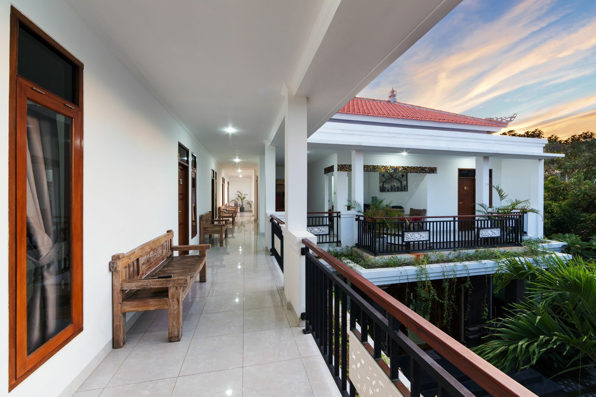 Bening House And Spa Seminyak  Bagian luar foto